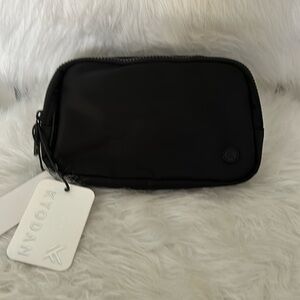 NWT, KYODAN BLK nylon belt bag/ crossbody bag